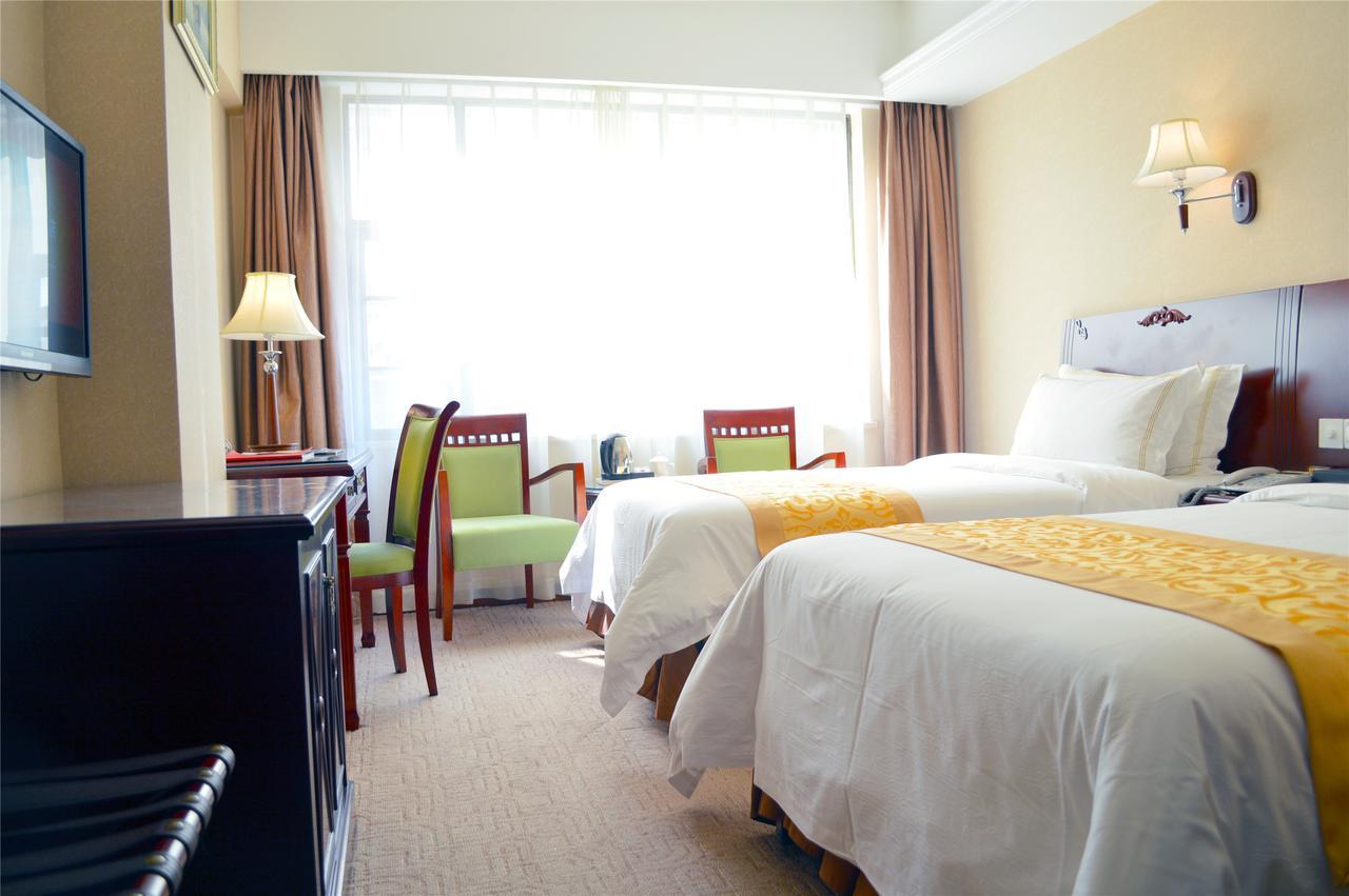Vienna International Hotel Shanghai Hengshan Road Bagian luar foto