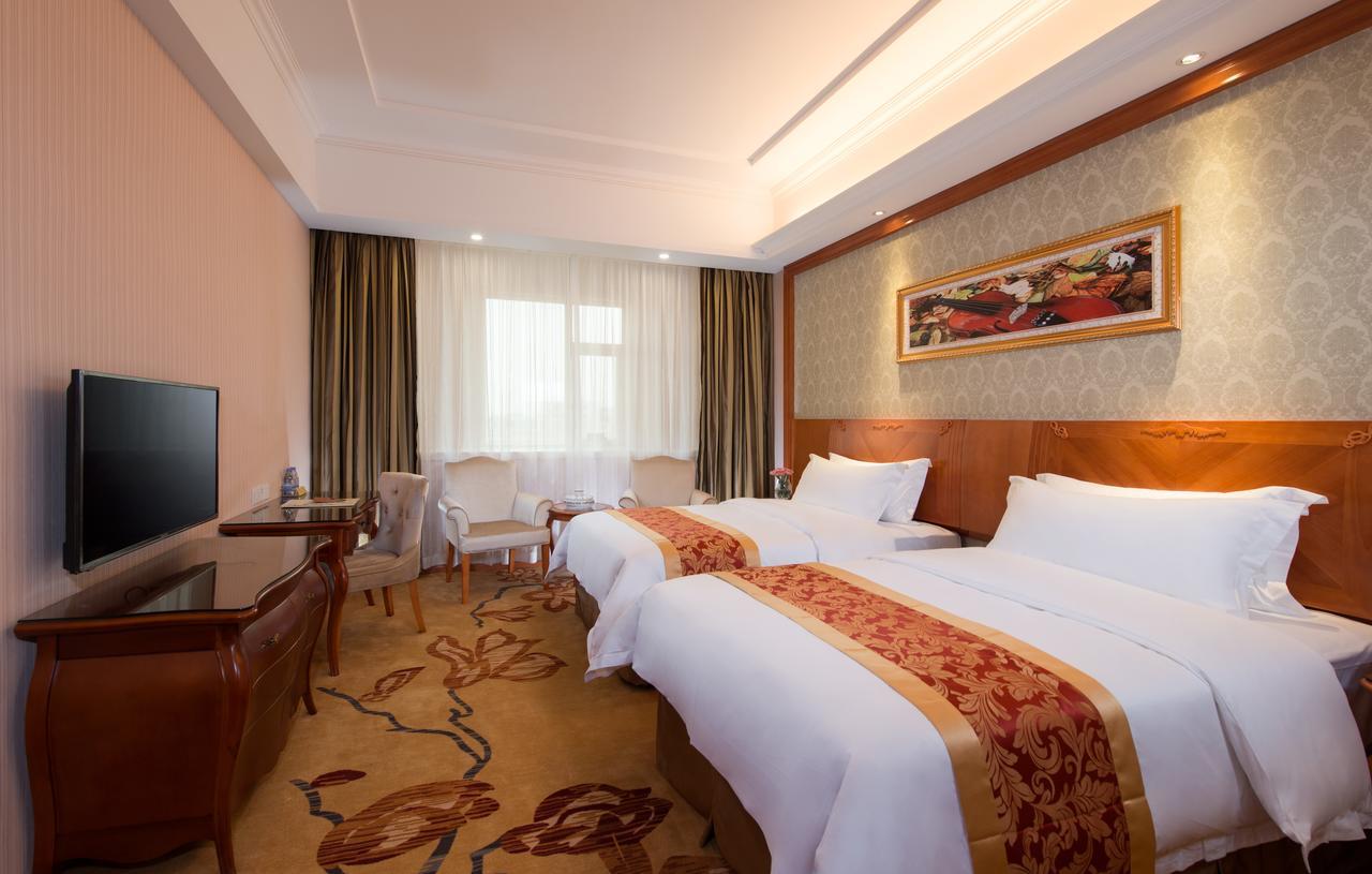 Vienna International Hotel Shanghai Hengshan Road Bagian luar foto