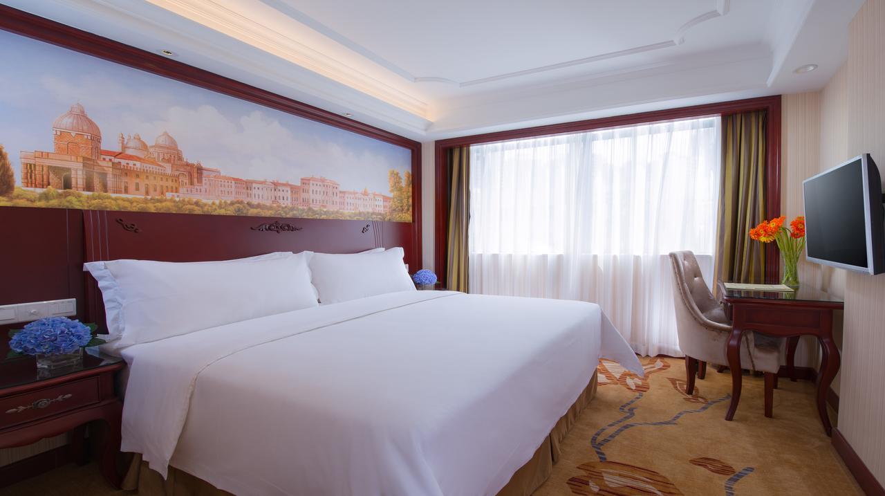 Vienna International Hotel Shanghai Hengshan Road Bagian luar foto